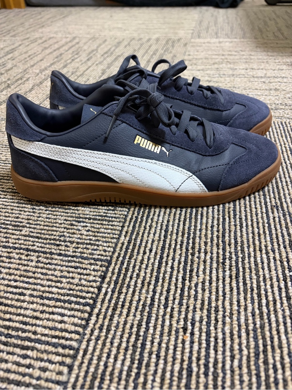 Puma Navy and White Low-Top Sneakers with Gum Sole